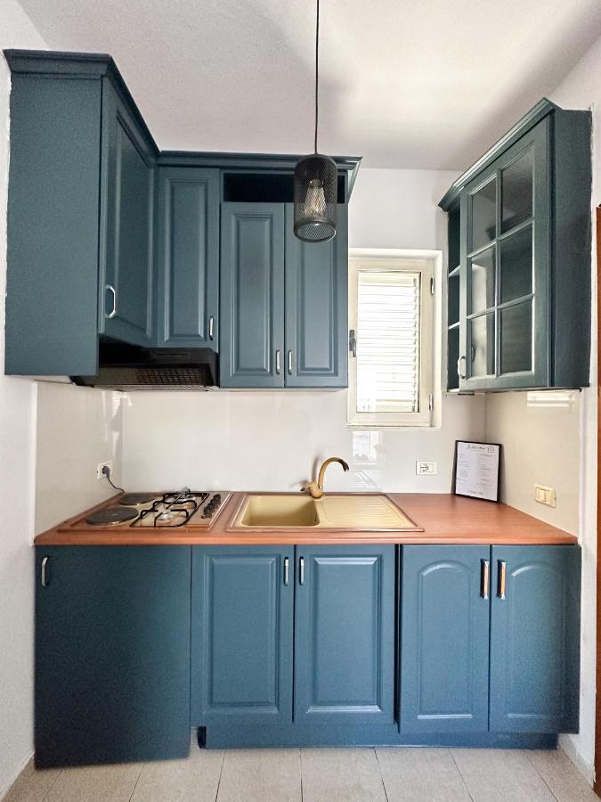 Balkan Rooftop Apartment ティラナ エクステリア 写真